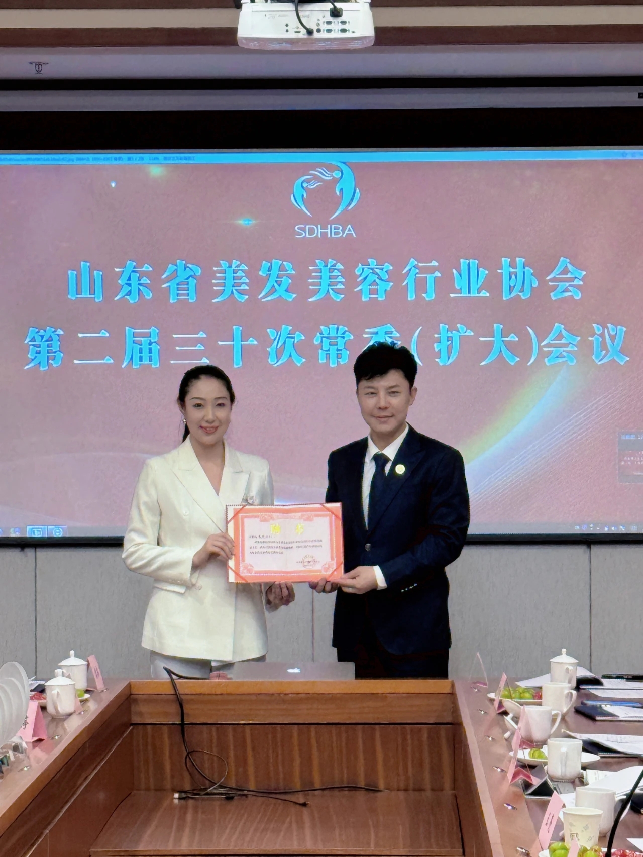 e14ff8fb82544fb25fb127e1d9463aa8_compress.jpg